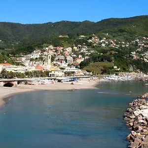 Piccolo 3*, Moneglia Italy