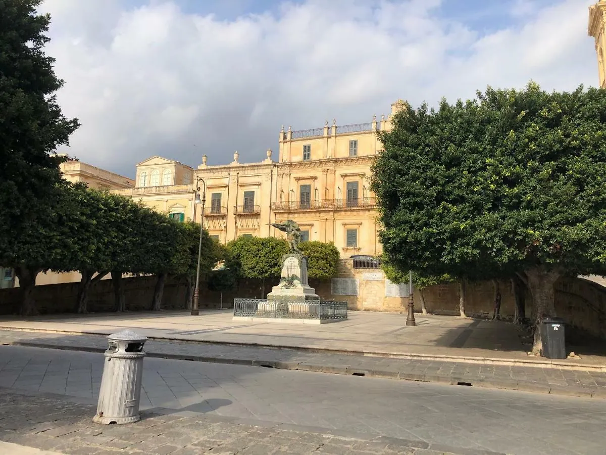 Hotel La Casa Del Barocco à Noto 0*,