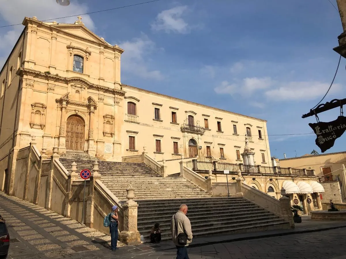 Hotel La Casa Del Barocco à Noto